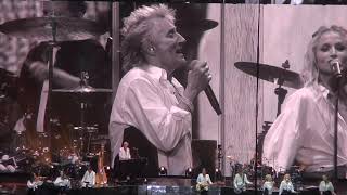 Download Lagu Rod Stewart - Downtown Train - Live in Auckland, NZ, 20230409 MP3