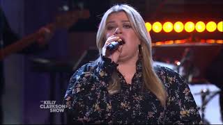 I'm No Stranger To The Rain By Keith Whitley Sung By Kelly Clarkson April 2022 Live Performance HD