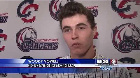 Choctaw County's Vowell Signs with East Central