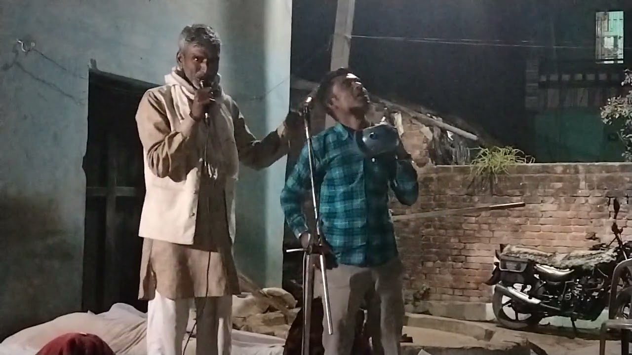 बुंदेली ईश्वरी की शानदार जवाबी चौकड़िया बुंदेली तमूरा भजन ख्यालपार्टीप्रोग्राम करहीहमीरपुरयूपी