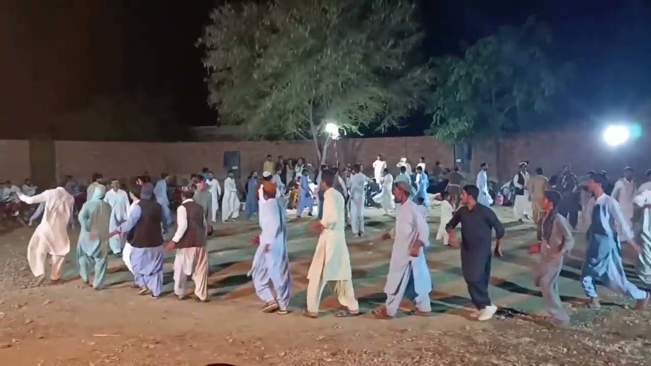 Pashtoo Jaffarki beautiful attan at durug Vally musakhel Balochistan Jaffar cultureجعفرکی پشتو اتنڑ 