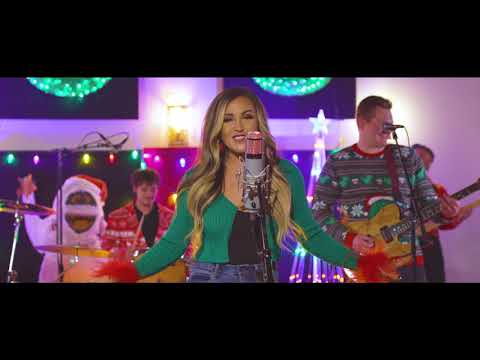 Assista ao videoclipe da música {trackName} de {artistName}