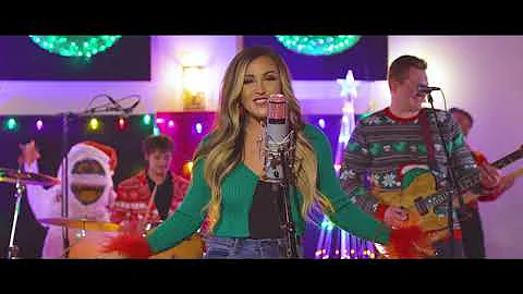 Ashley Barron - Walmart Cart Christmas