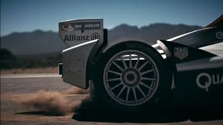 Drag Race : Formula E Car vs Cheetah