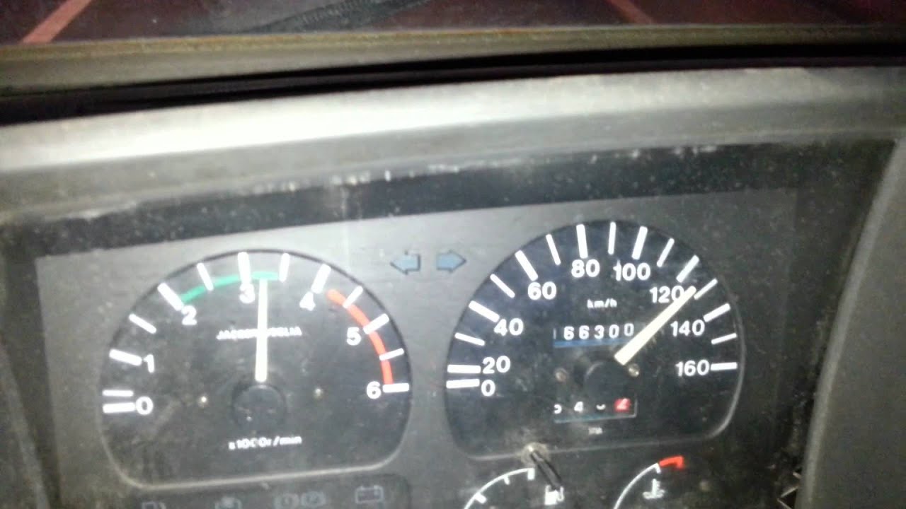 Nissan Trade 100 3.0 Turbo A 160 Km/H - Youtube