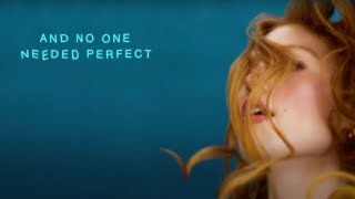 Смотреть клип Freya Ridings - Perfect (Official Lyric Video)