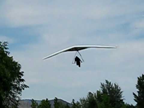 NO FLARE LANDING, HANG GLIDING