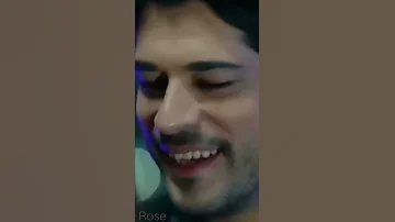 عماله بتيجي في بالي وبفتكر الي فات وهي ذكريات عمرو دياب حالات واتس اب 