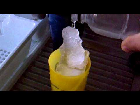 Βίντεο: Σταλαγμίτης πάγου