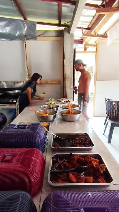 Bule buy the mix rice at Warung #bule #bulebali #buleindo #video #yourubeshorts #shorts