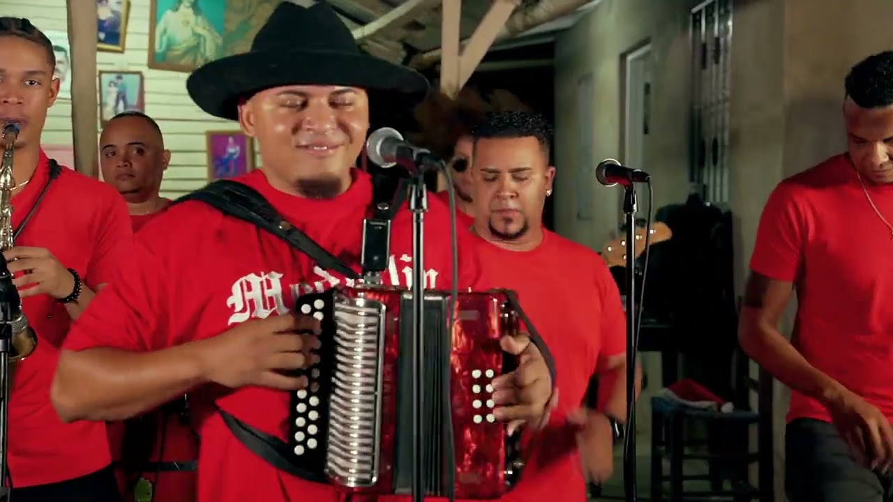 Daniel Galan la parrandera grita mamiiiii 