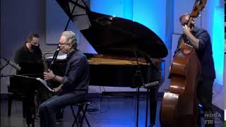 2021-10-05 FIU Hour - Faculty Jazz: Featuring Gary Campbell on sax Michael Eckroth on piano Jamie... screenshot 1