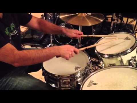 Travis barker "Mutt" drum fill