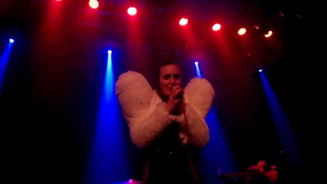 Be The Bear - I Don´t Want To (Live@Debaser Medis) consternation
