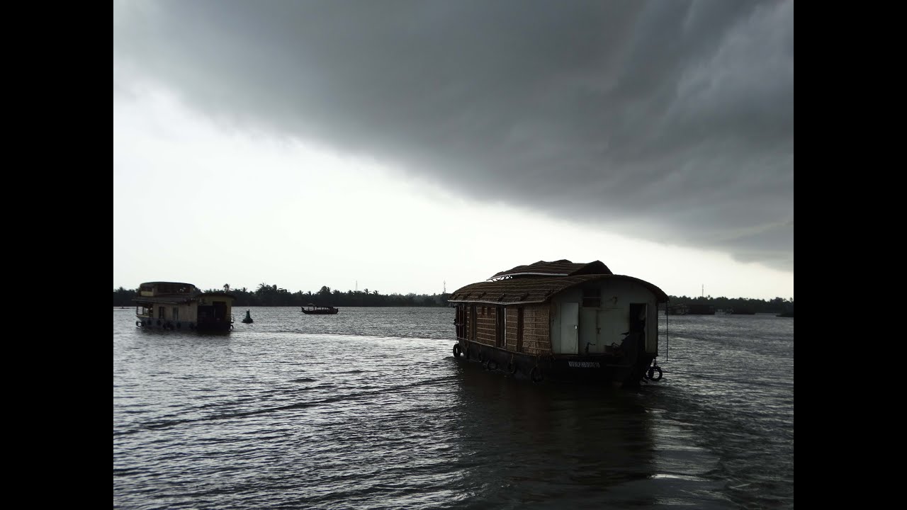 Houseboat- Backwaters of Alappuzha (Alleppey)