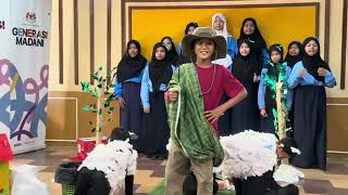 A 10-MIN PERFORMANCE BY YEAR 5 GIGIH PUPILS SK ABDUL SAMAT