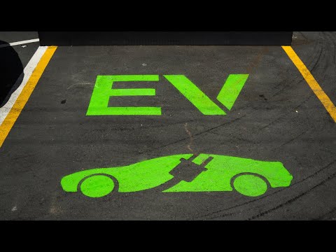 EVs reported to be losing value twice as fast as petrol alternatives in UK