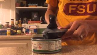 Tupperware can opener HOW TO