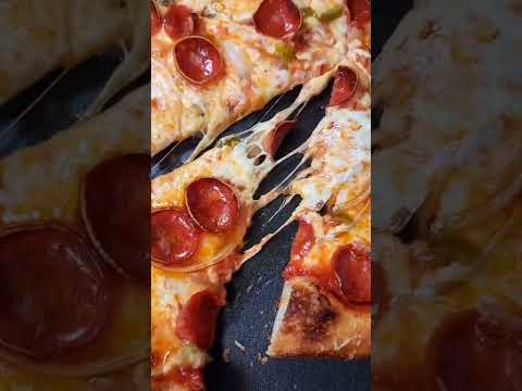Pizza lovers 🍕