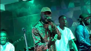 LUCKY  2 Donne ma part (live expérience)