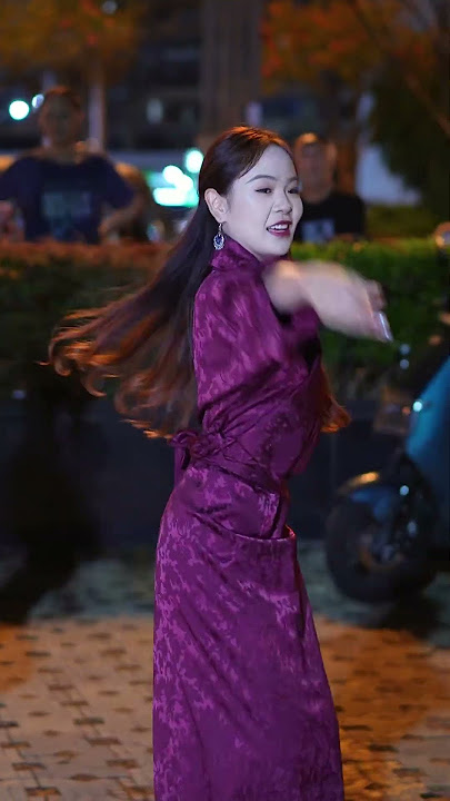 Dan cuo, beautiful Tibetan girl, Tibetan dance