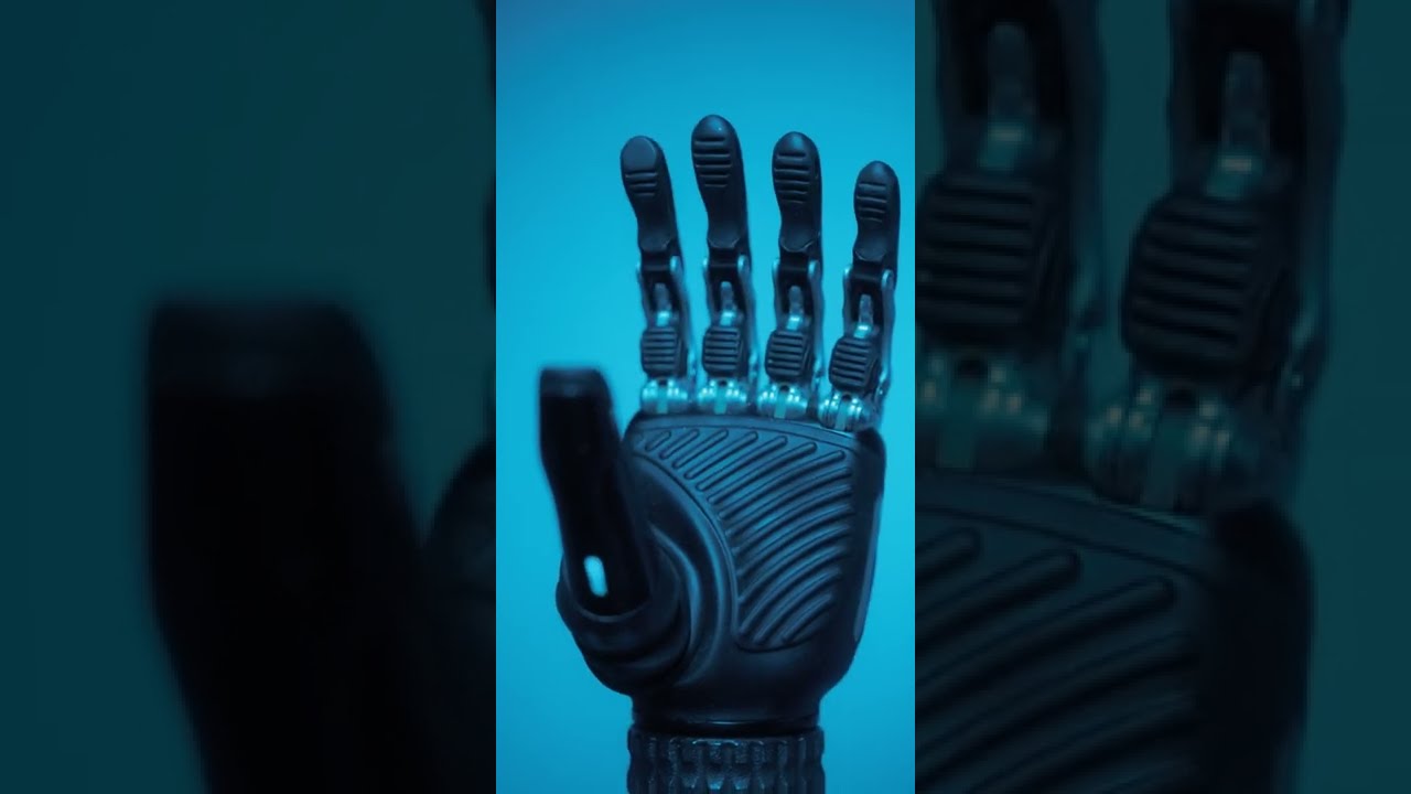  Close Up Look Of A Cyborg Hand Amazing Video Nice
