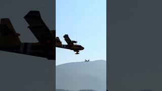 SUPER SCOOPER AIRCRAFT COLLECTS WATER FOR LARGE FOREST FIRE Pt 2!