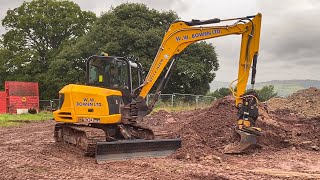 JCB 100C-2 midi excavator with Engcon tilt-rotator