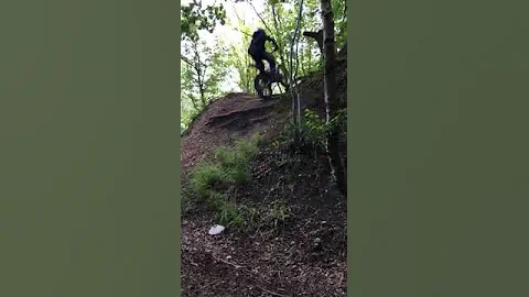 Trial bike riding freeride jumping into da weekend #dirt #bike #woods #root #jump #havefun #livelife
