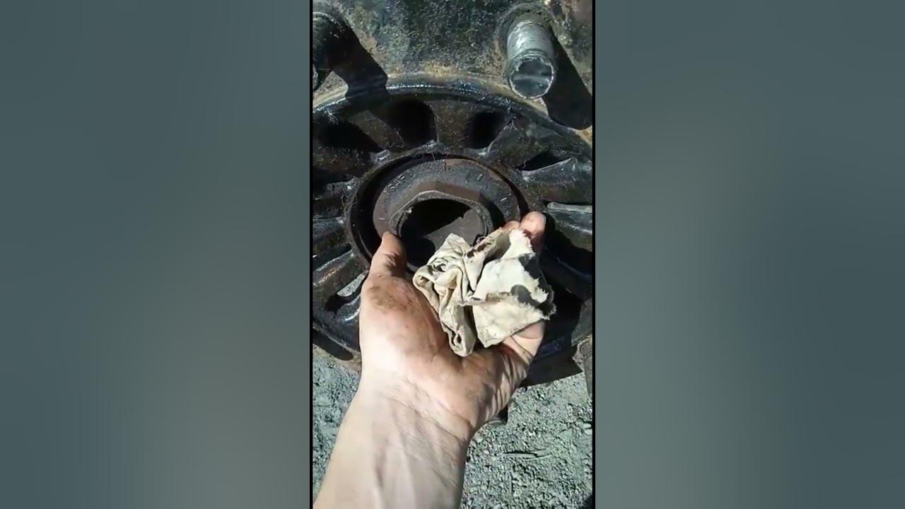 Как открутить гайку ось саф