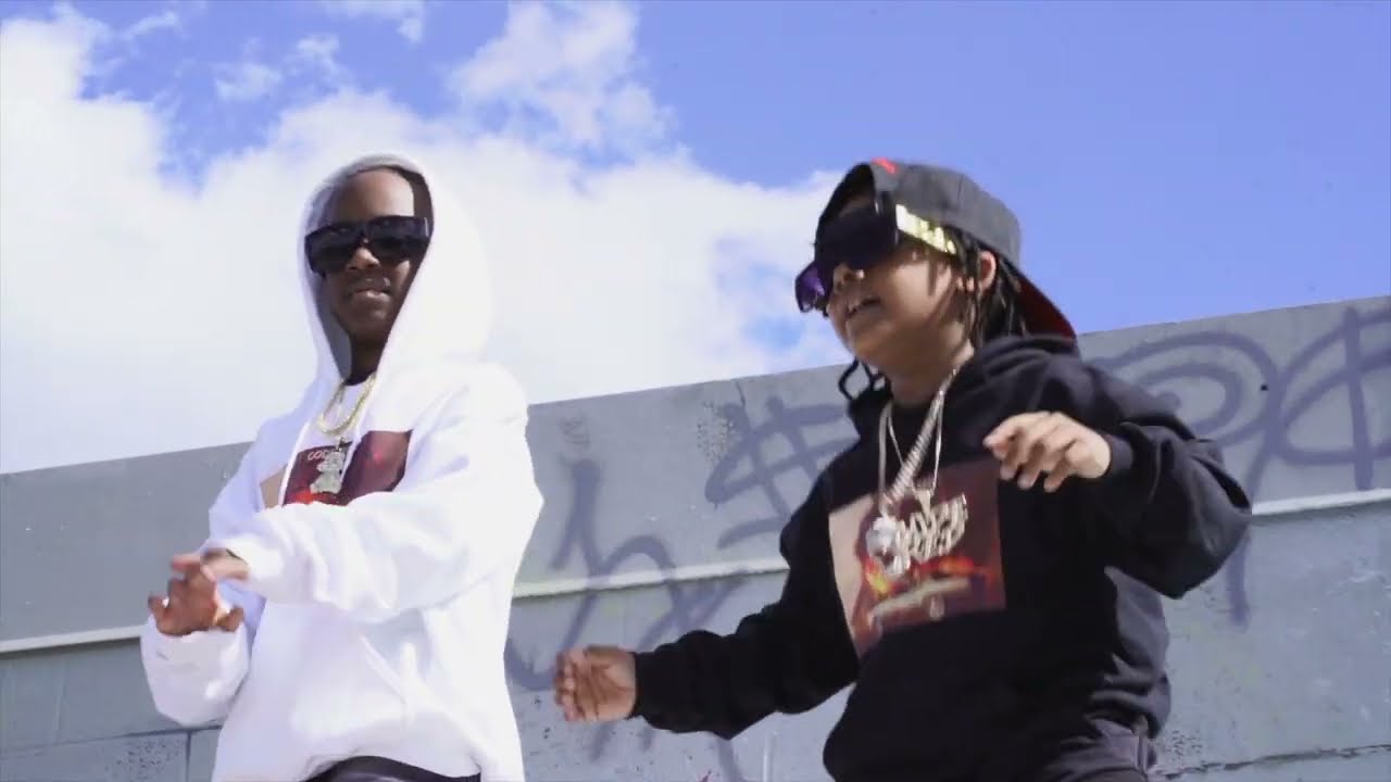 Watch THE OLD ME (Visual) By: Code Red #615 #MBT #GorillaBusiness #Cashville #OldMe #RedInk #OldMe on YouTube Watch THE OLD ME (Visual) By: Code Red #615 #MBT #GorillaBusiness #Cashville #OldMe #RedInk #OldMe on YouTube