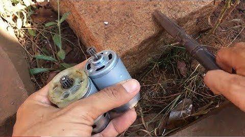 thay motor và tháo bánh răng motor cho máy khoan cổ😄😄