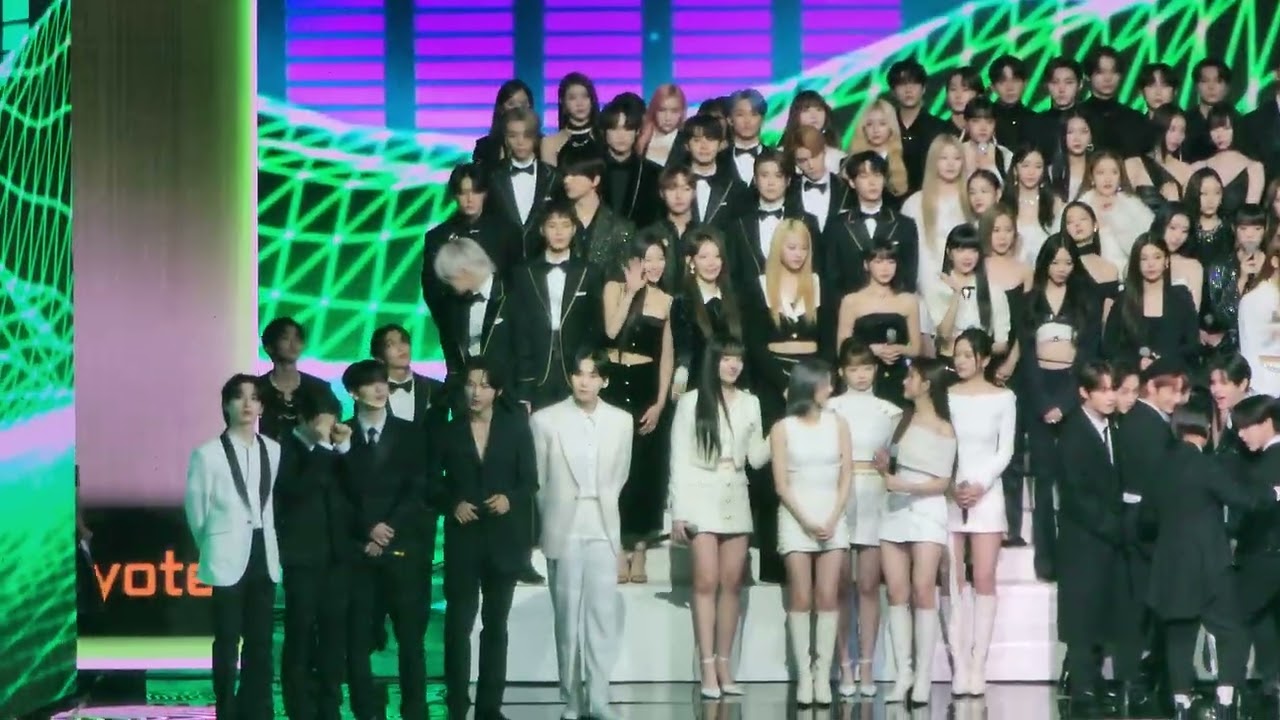 221216 2022 KBS 가요대축제 오픈닝 엔하이픈 직캠 ENHYPEN FanCam 4K