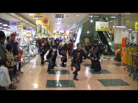 アピタ誕生祭でフラッシュモブ(午前)