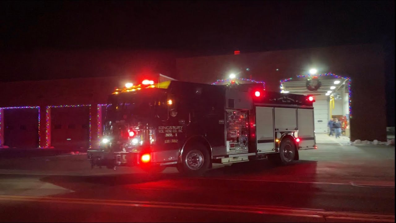 Kingsbury Fire Engine Rescue 382 Responding - YouTube