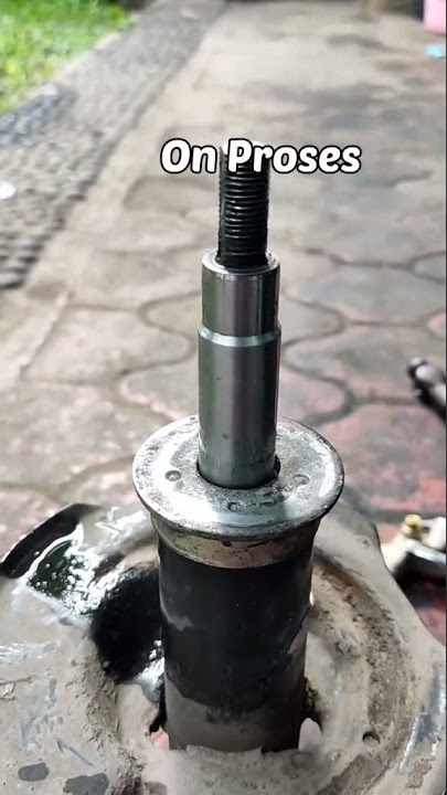 Cara Memperbaiki Shockbreaker Mobil yang Keras