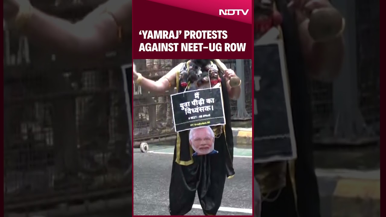 NEET | ‘Yamraj’ Protests Against Irregularities In NEET-UG Row In Kerala’s Kochi