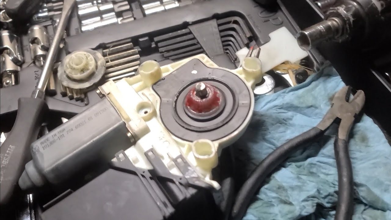 2001 VW Jetta Window Motor Gear Replacement YouTube
