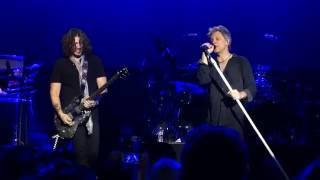Bon Jovi - COME ON UP TO OUR HOUSE - Red Bank 10/1/16