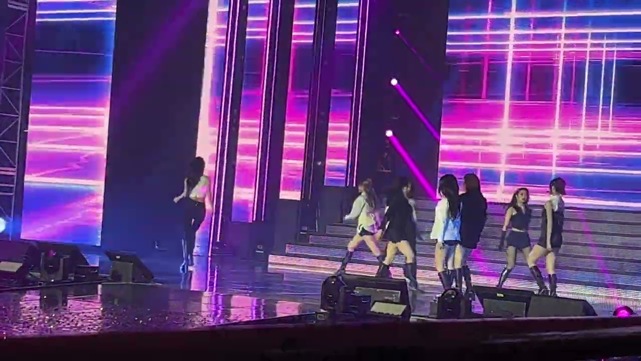 [4K] 221001 프로미스나인 Rewind @LOVE FROM 콘서트 KBS아레나