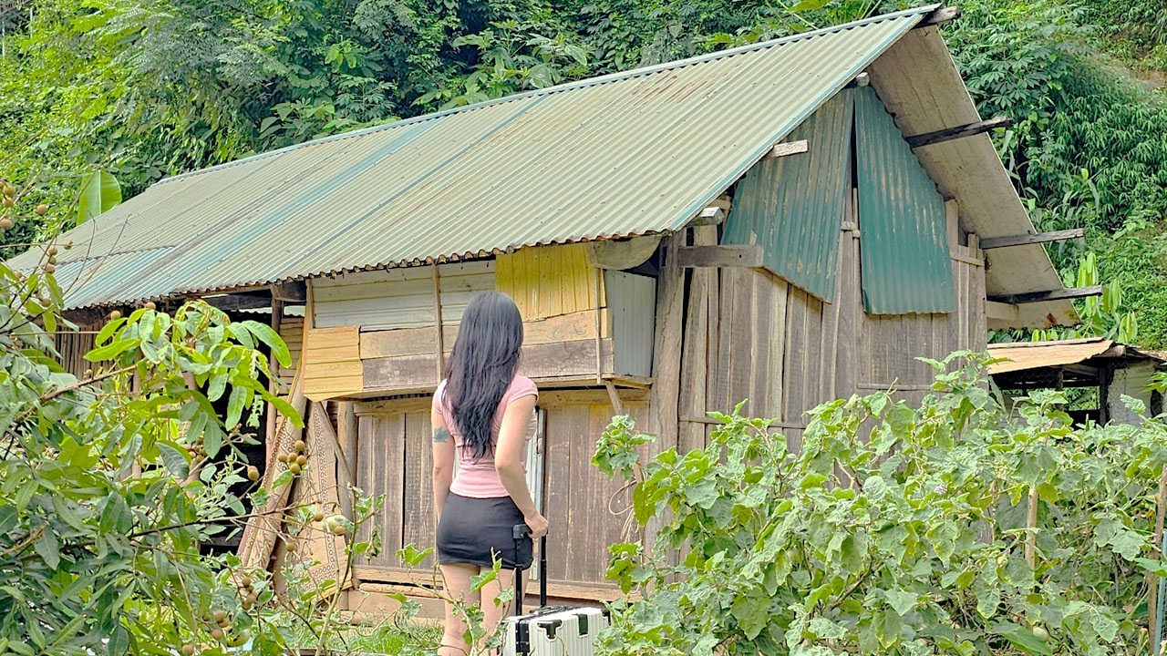 The girl returned home after 11 years of working abroad. A terrible tragedy happened to the girl