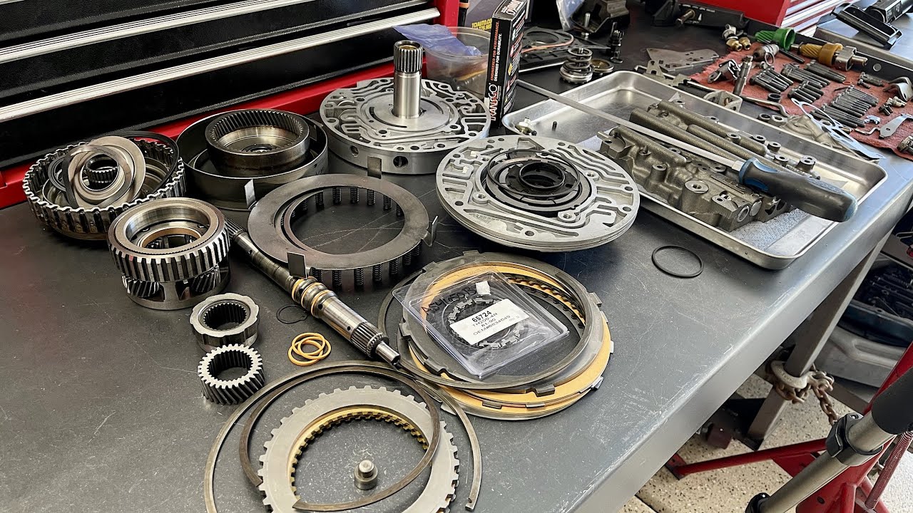 GM 200-4R Rebuild PT3 - Overdrive and Pump Assemblies - YouTube