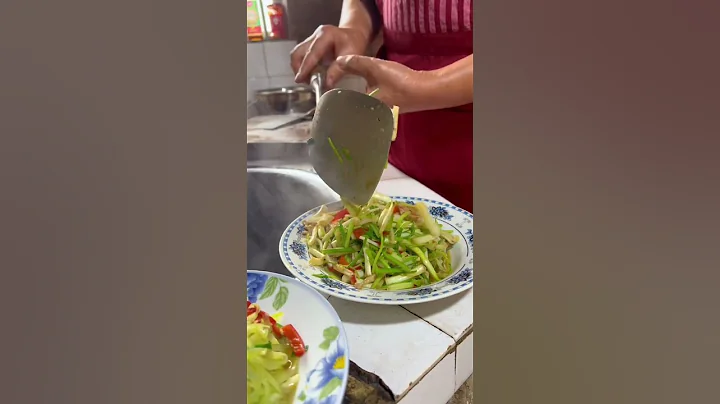 时光很暖，岁月静好，愿时光慢一点，愿我们的陪伴更长久，此生何其幸，您陪着我们长大，我们陪您变老（5） - 天天要闻