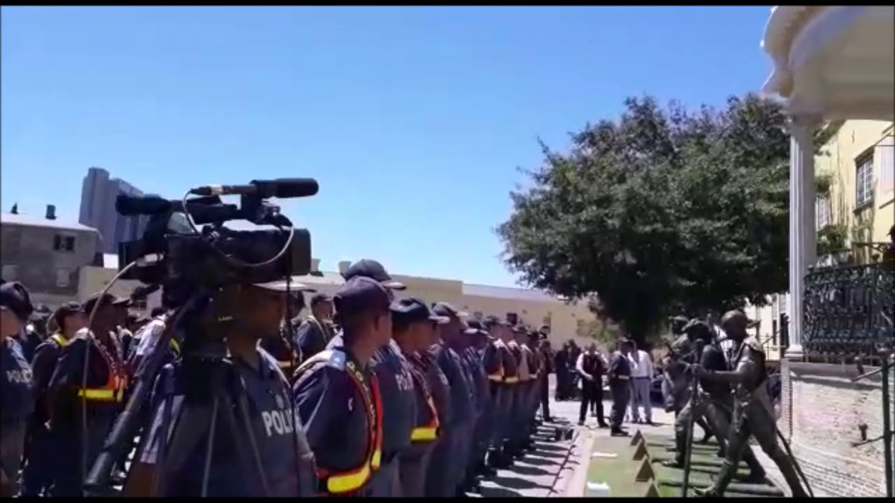 fmi Phahlane urges urges SAPS members 'not to be shaken'