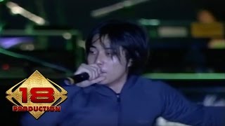The Titans - Bukan Aku (Live Konser Yogyakarta 19 Februari 2008)