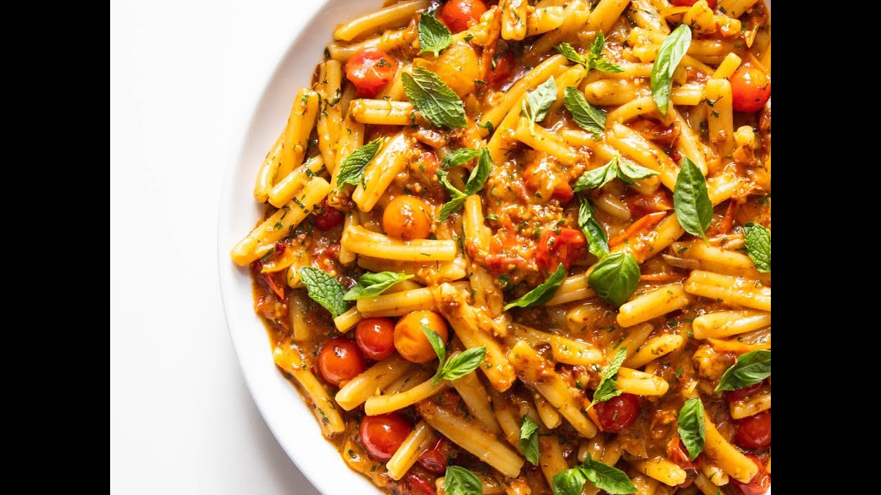 Delicious red SOS pasta YouTube