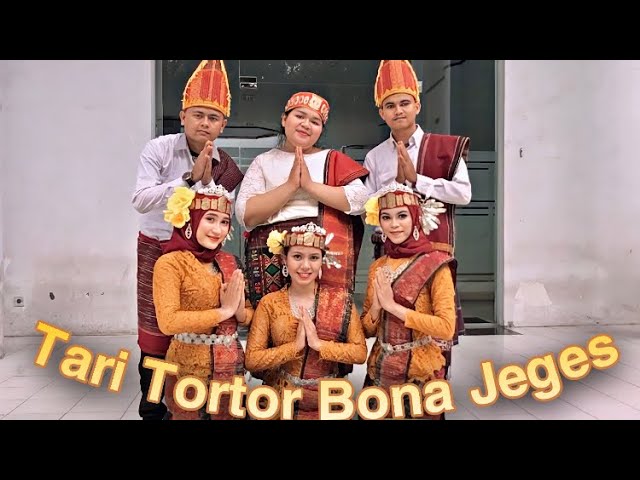 TARI TOR-TOR BATAK TOBA BONA JEGES (Kelompok 3) class=