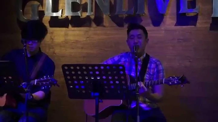 Danny Yee performs VALERIE