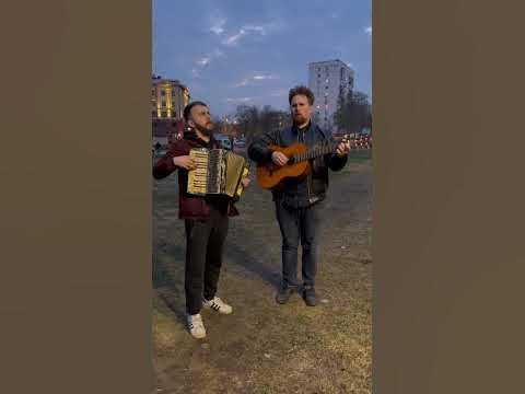Случайный вальс (Ночь коротка, спят облака…) - YouTube