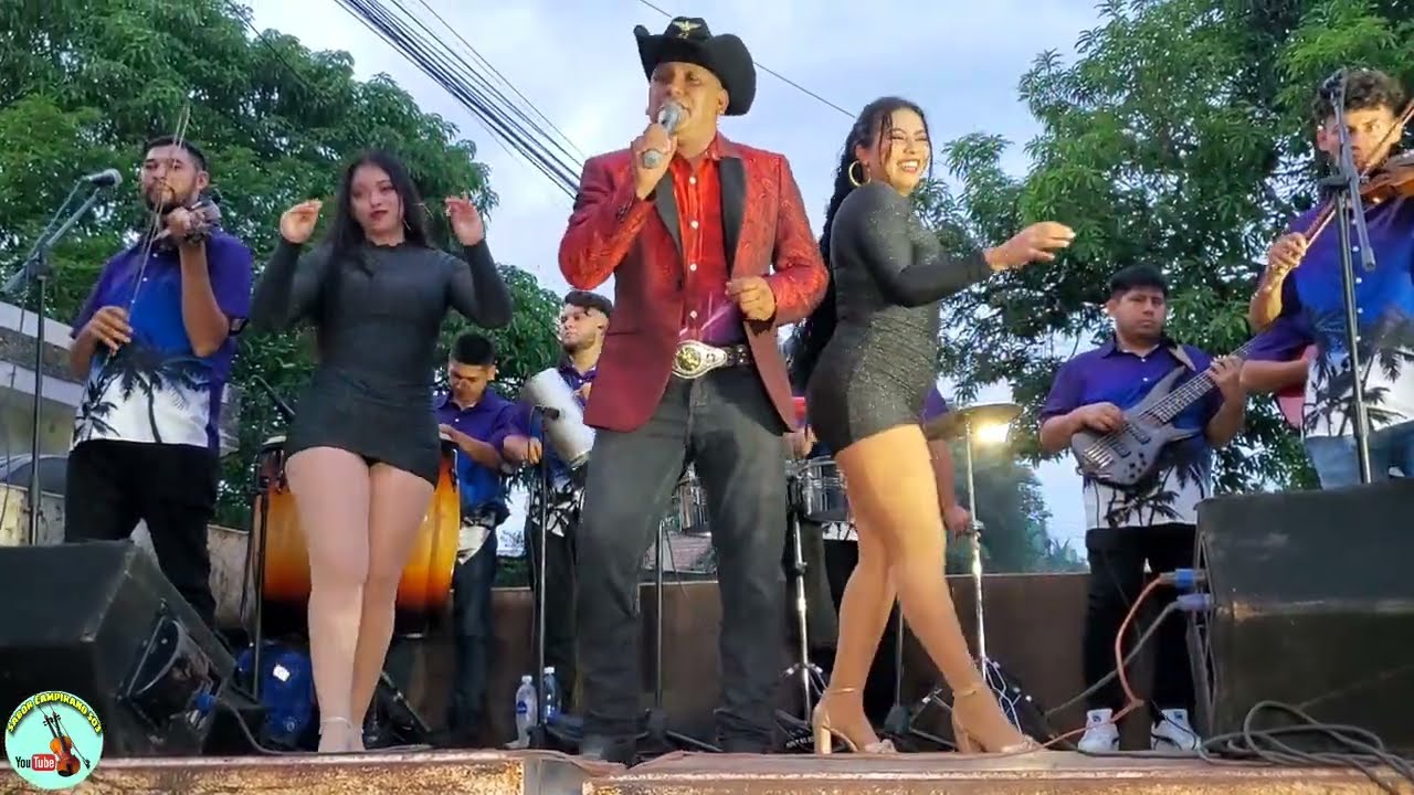 Así Bailan Las Mujeres Salvadoreñas Mix Ociel y su Chanchona en El